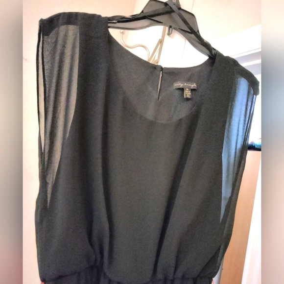 COPY - Black Dress - Picture 3 of 3